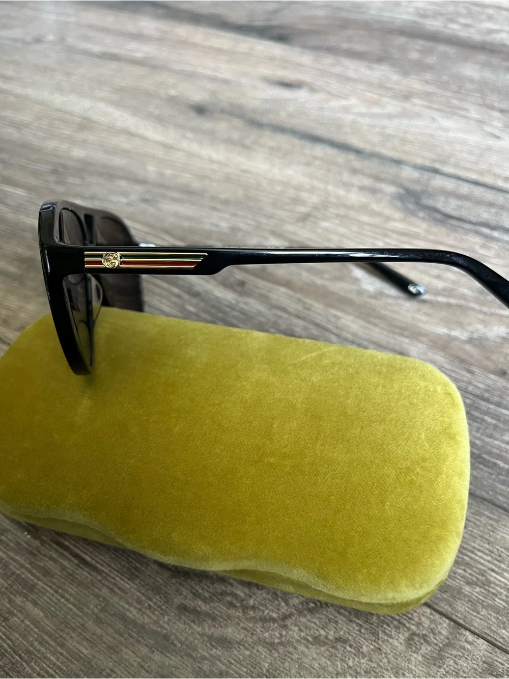Gucci aviator sunglasses 🕶️